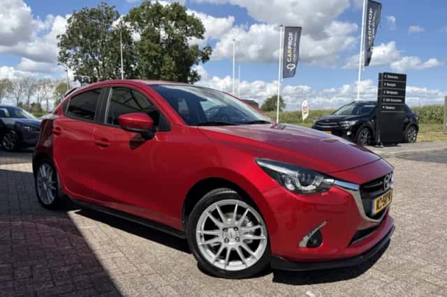 Mazda 2 (2018) thumbnail 5