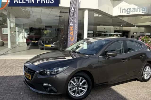 Mazda 3 (2014) thumbnail 1