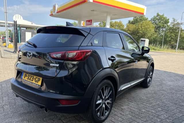 Mazda CX-3 (2017) thumbnail 3