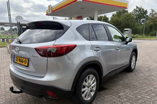 Mazda CX-5 (2015) thumbnail 3