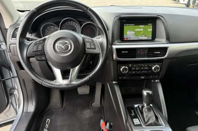 Mazda CX-5 (2015) thumbnail 4