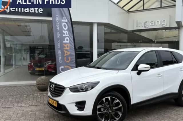 Mazda CX-5 (2017) thumbnail 1