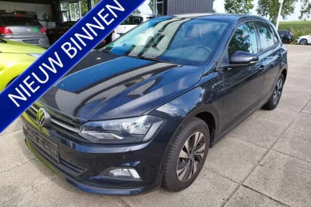 Volkswagen Polo (2018) thumbnail 1