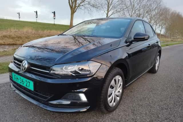 Volkswagen Polo (2018) thumbnail 2