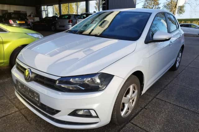 Volkswagen Polo (2018) thumbnail 4