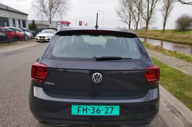 Volkswagen Polo (2018) thumbnail 5