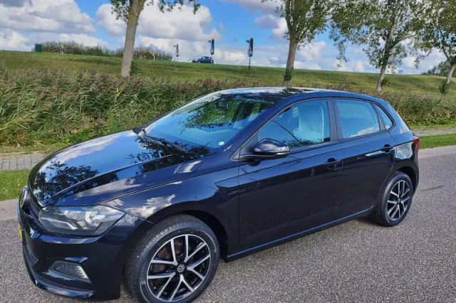 Volkswagen Polo (2019) thumbnail 2