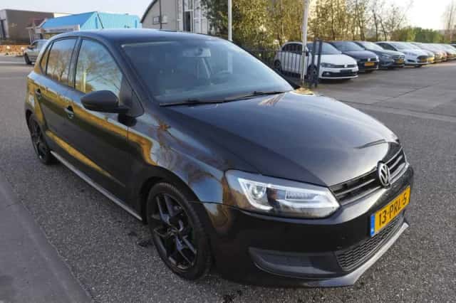 Volkswagen Polo (2011) thumbnail 5