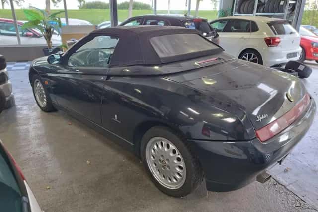 Alfa Romeo Spider (1997) thumbnail 2