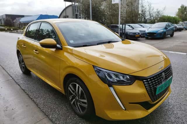 Peugeot 208 (2021) thumbnail 6