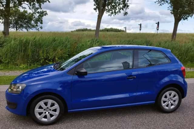 Volkswagen Polo (2010) thumbnail 3