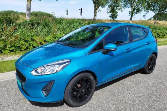 Ford Fiesta (2018) thumbnail 2