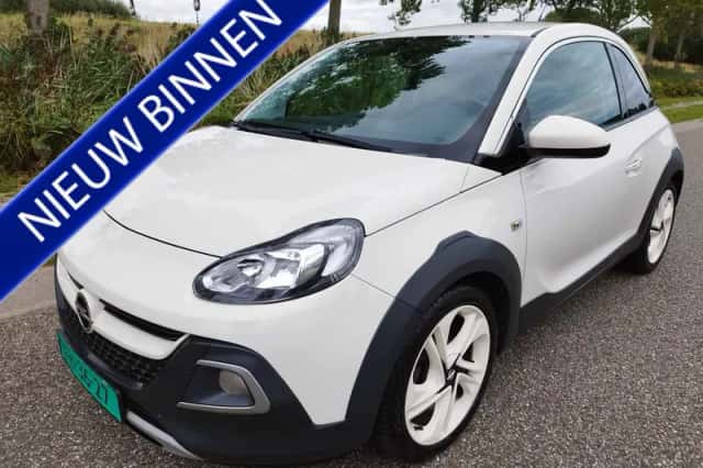 Opel Adam (2017) thumbnail 1