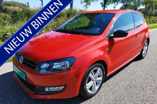 Volkswagen Polo (2013) thumbnail 1
