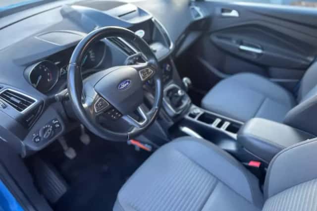 Ford Grand C-Max (2017) thumbnail 2
