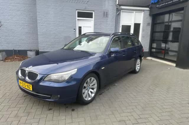 BMW 5-Serie (2007) thumbnail 1