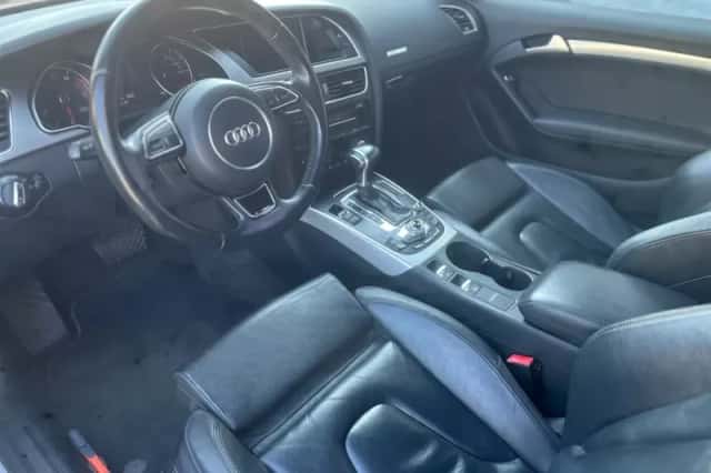 Audi A5 (2013) thumbnail 2