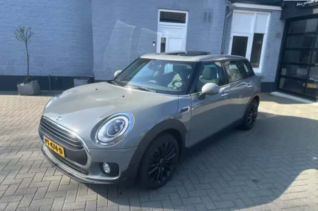 MINI Clubman (2017) thumbnail 1