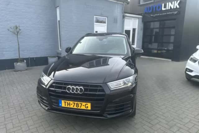 Audi Q5 (2018) thumbnail 5