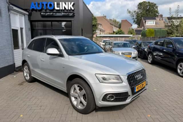 Audi Q5 (2012) thumbnail 3