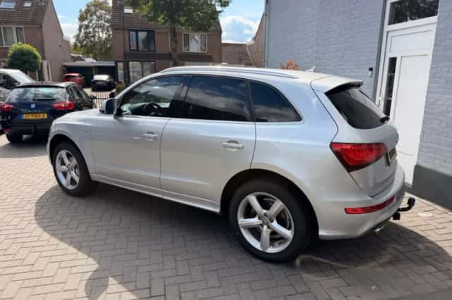 Audi Q5 (2012) thumbnail 6