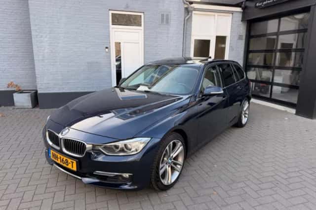 BMW 3-Serie (2013) thumbnail 1