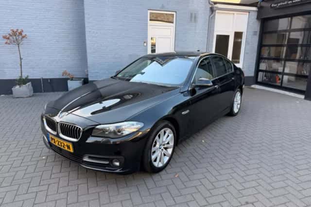 BMW 5-Serie (2015) thumbnail 1