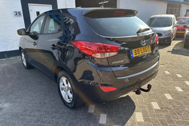 Hyundai ix35 (2010) thumbnail 3