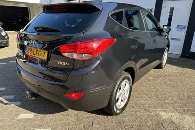 Hyundai ix35 (2010) thumbnail 4