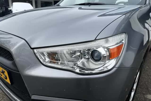 Mitsubishi ASX (2010) thumbnail 6