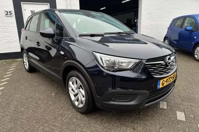 Opel Crossland (2018) thumbnail 2