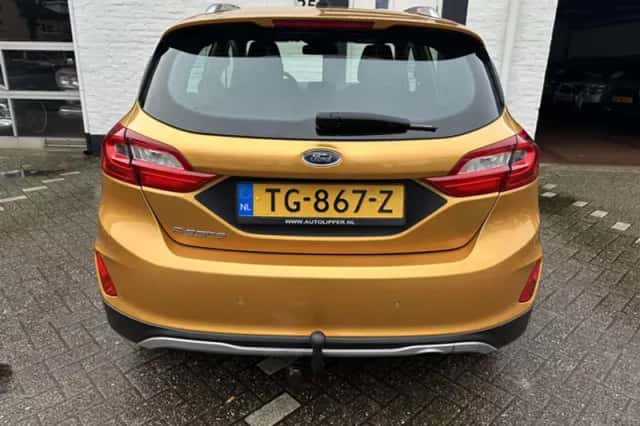 Ford Fiesta (2018) thumbnail 6
