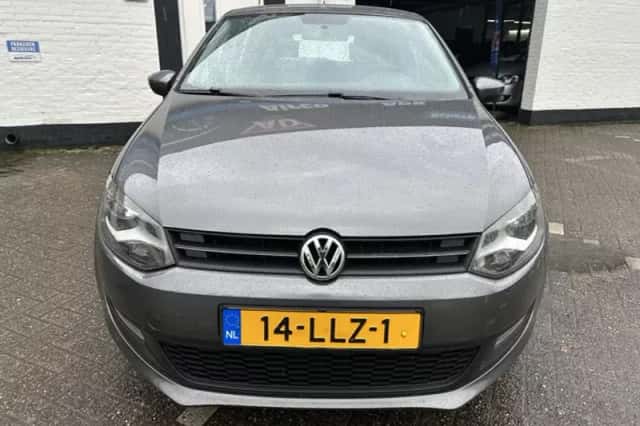 Volkswagen Polo (2010) thumbnail 5