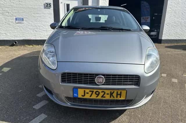 Fiat Grande (2009) thumbnail 5