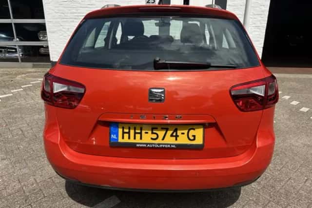 SEAT Ibiza (2015) thumbnail 6