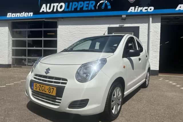 Suzuki Alto (2015) thumbnail 1