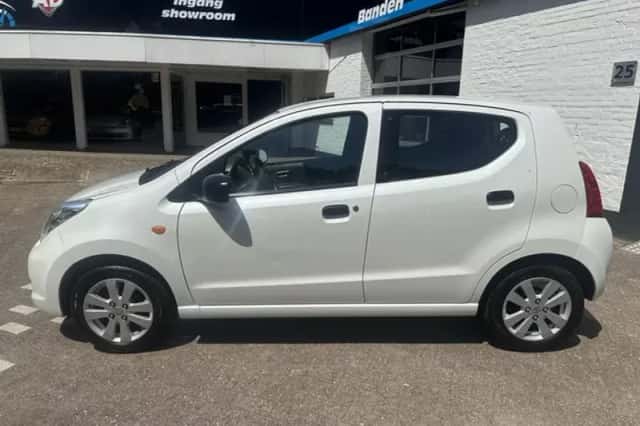 Suzuki Alto (2015) thumbnail 6