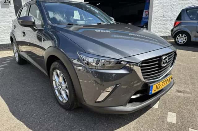 Mazda CX-3 (2016) thumbnail 2