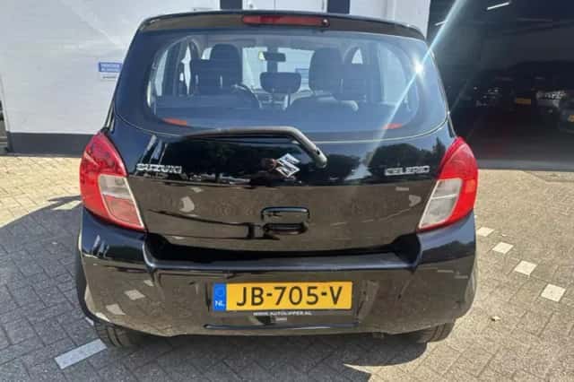 Suzuki Celerio (2016) thumbnail 6