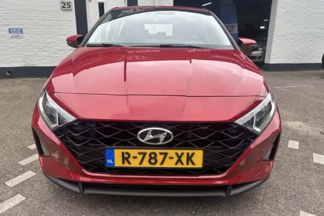 Hyundai i20 (2023) thumbnail 5