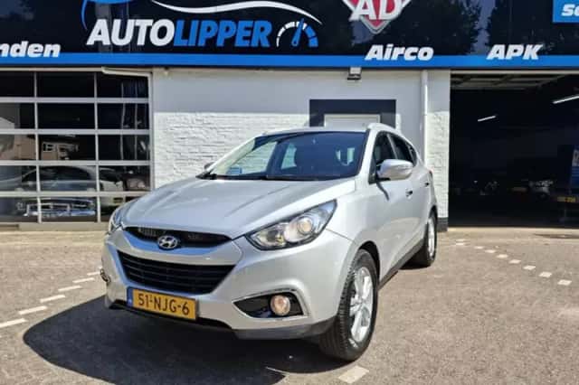 Hyundai ix35 (2010) thumbnail 1