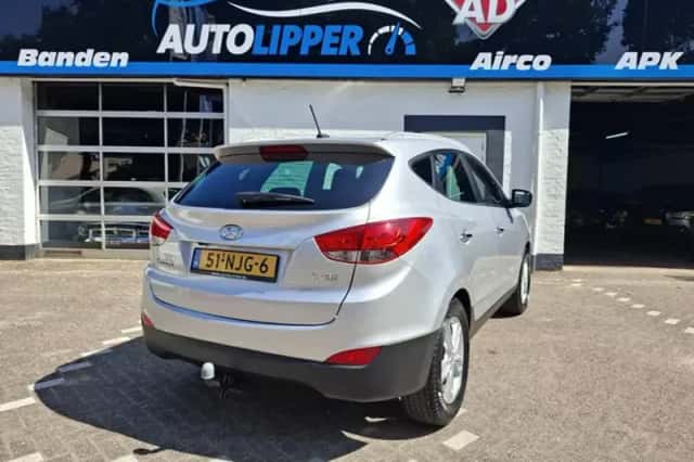 Hyundai ix35 (2010) thumbnail 4