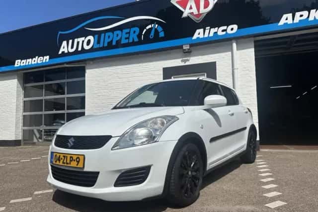 Suzuki Swift (2013) thumbnail 1