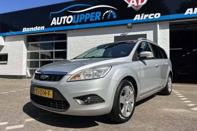 Ford Focus (2008) thumbnail 1