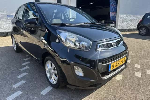 Kia Picanto (2013) thumbnail 2