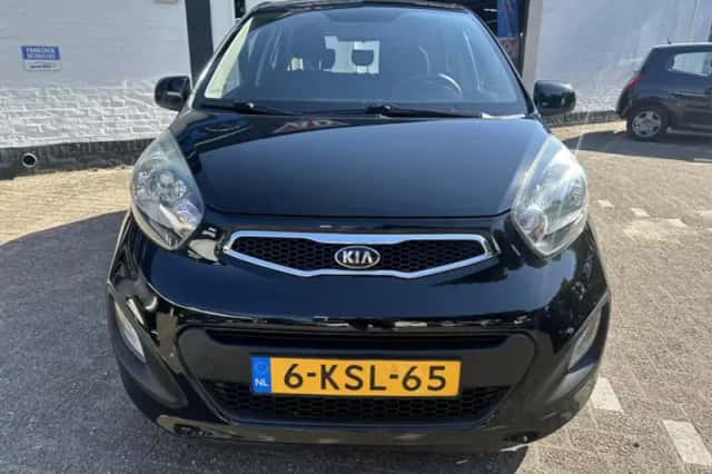 Kia Picanto (2013) thumbnail 5