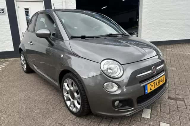 Fiat 500 (2014) thumbnail 2
