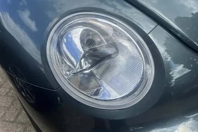Volkswagen New (2004) thumbnail 3