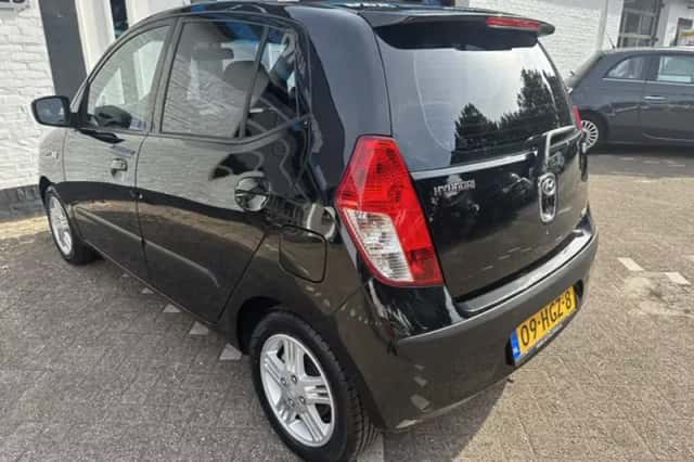 Hyundai i10 (2008) thumbnail 3