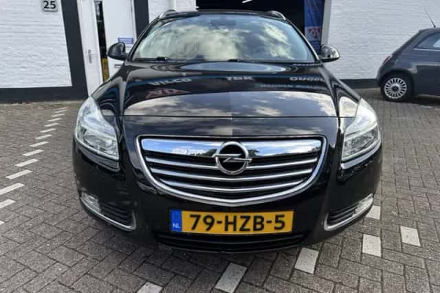 Opel Insignia (2009) thumbnail 5
